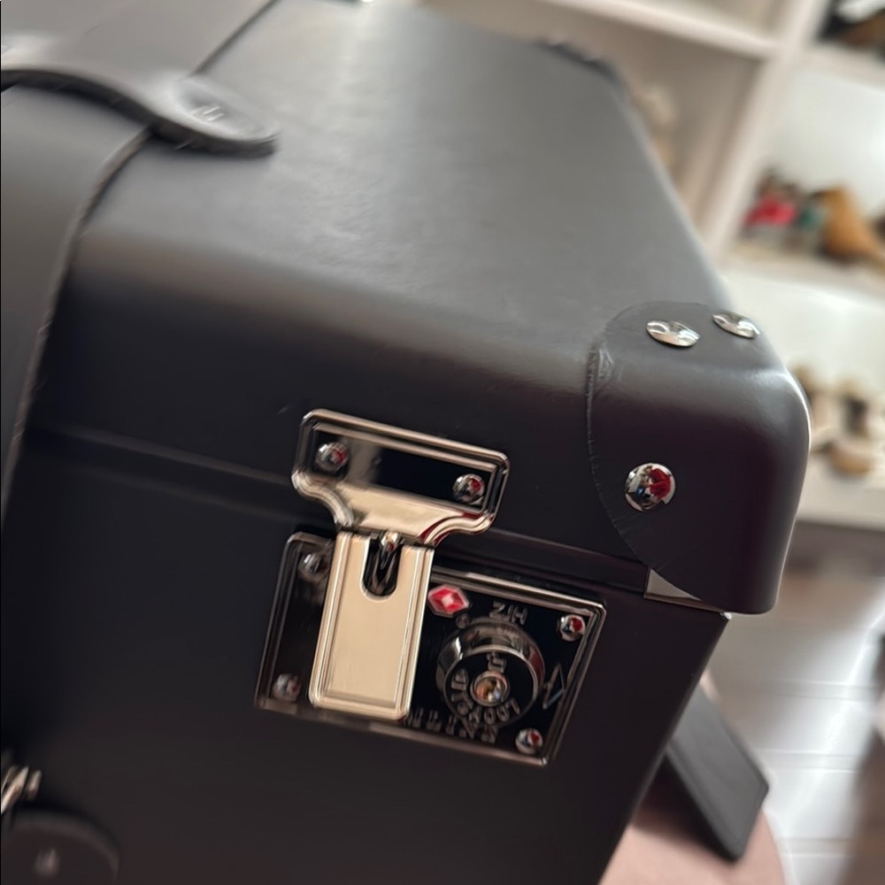 Steamline luxury collection travel bag NEW - Picture 10 of 15